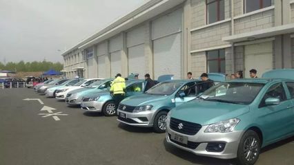 出租车车型更新指南与招生辅助服务介绍